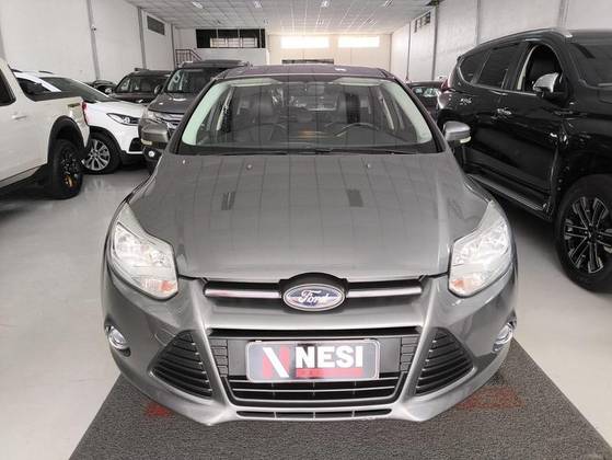 FORD FOCUS 2.0 SE PLUS 16V FLEX 4P POWERSHIFT